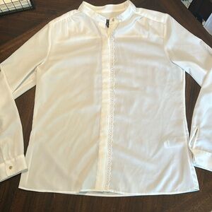 BOGO Banana Republic detailed white button down blouse Sz M